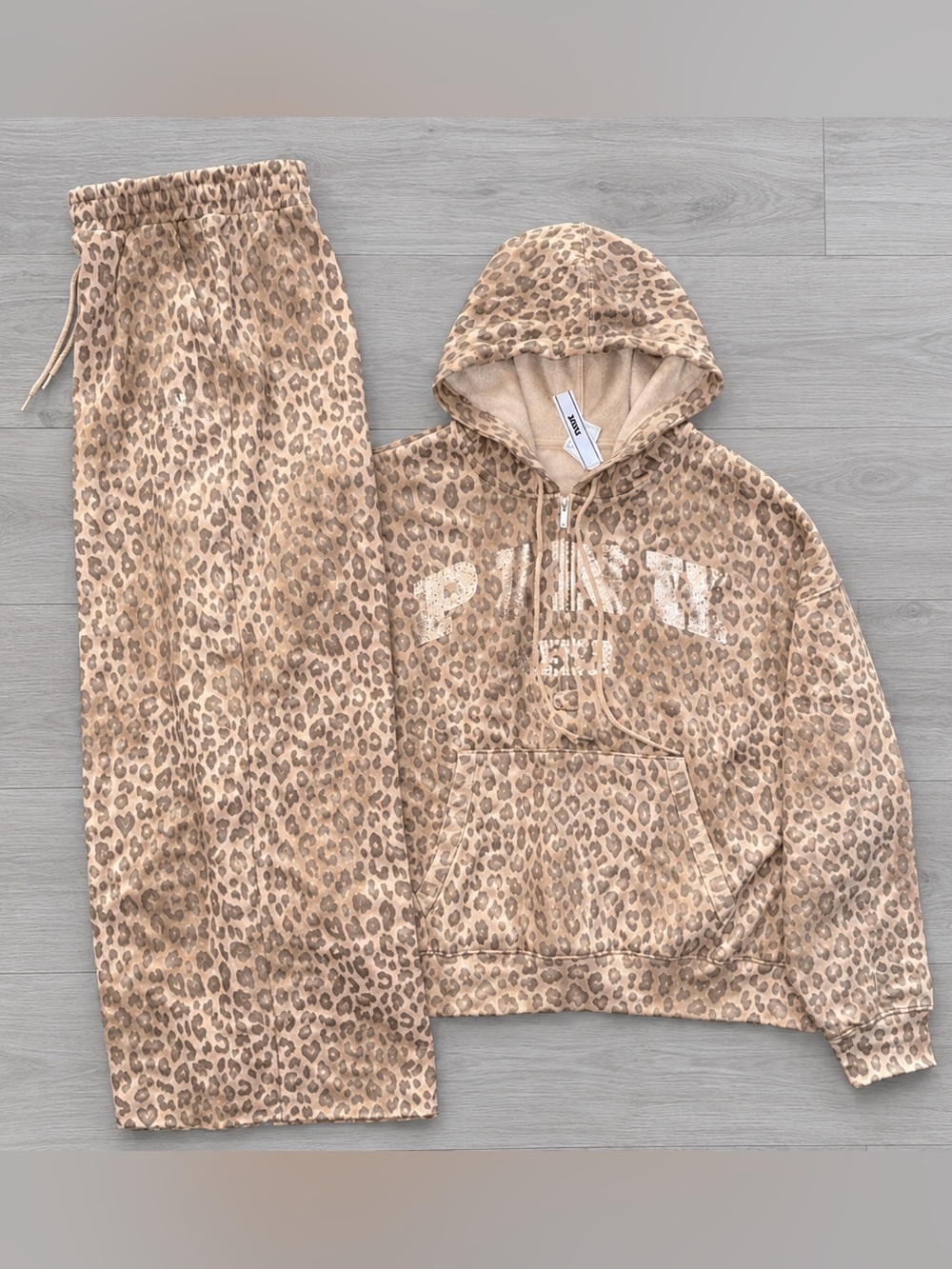 Victoria's Secret Pink Leopard Campus HZ Hoodie ( M) + Pants Set Rose Gold ( L)